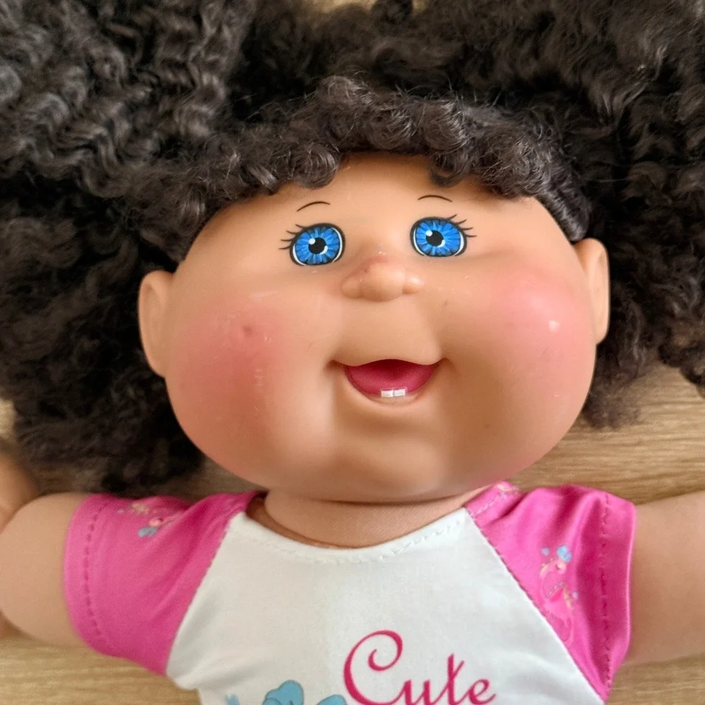 Cabbage Patch Kids 2015 WCT-17K Doll Cute-a-Saurus Outfit Pink Blue Eyes 14 inch